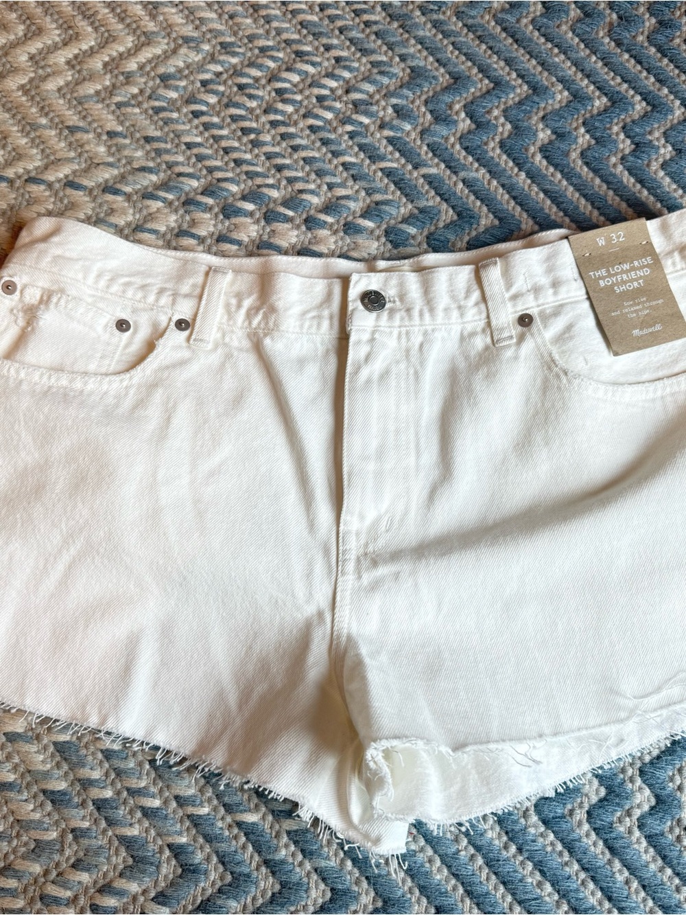 Madewell White Low-Rise Boyfriend Denim Shorts